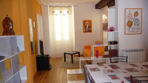 Apartamento La Casa Di Perpy Ivrea Centro Storico