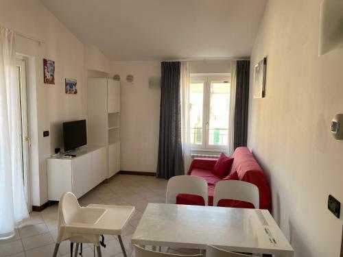 Apartamento Cala Di Sole Bilocale Con Terrazzo, E Piscina Condominiale