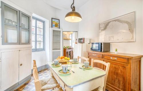 Stunning Apartment In Imperia With Wifi And 3 Bedrooms