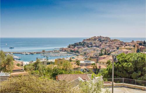 Stunning Apartment In Imperia With Wifi And 3 Bedrooms