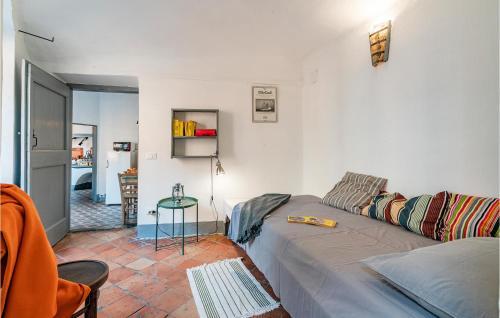 Stunning Apartment In Imperia With Wifi And 3 Bedrooms