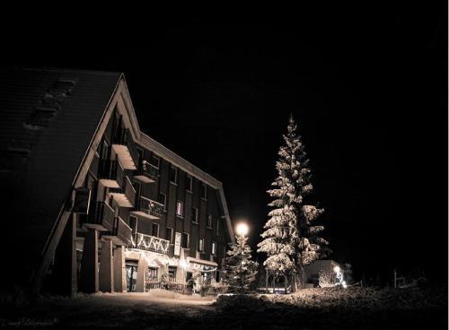 Hotel H�tel Saint Jean