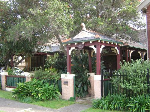 Bed & Breakfast Hamilton Heritage B & B