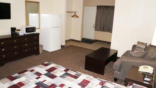 Canadian Motor Inn