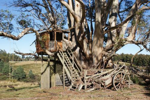 Hotel Aaa Granary Accommodation