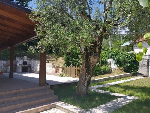 Villa Con Piscina Panoramica Uso Esclusivo Lapio
