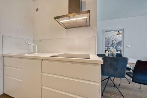 Aparthotel Goldfinger + Suites