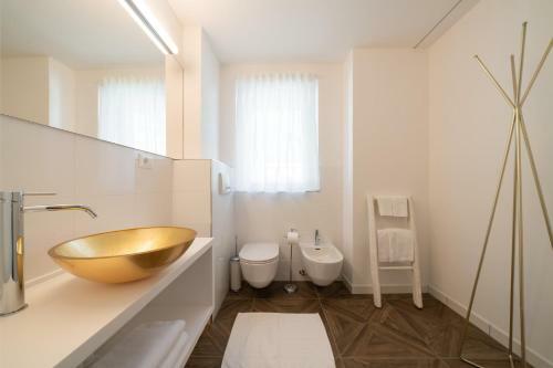 Aparthotel Goldfinger + Suites