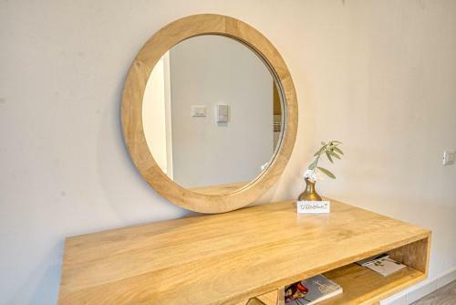 Aparthotel Goldfinger + Suites