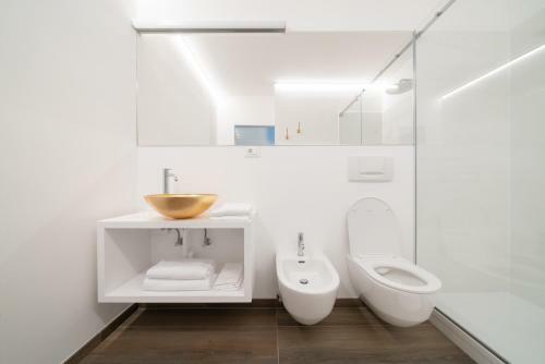 Aparthotel Goldfinger + Suites