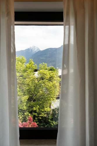 Aparthotel Goldfinger + Suites