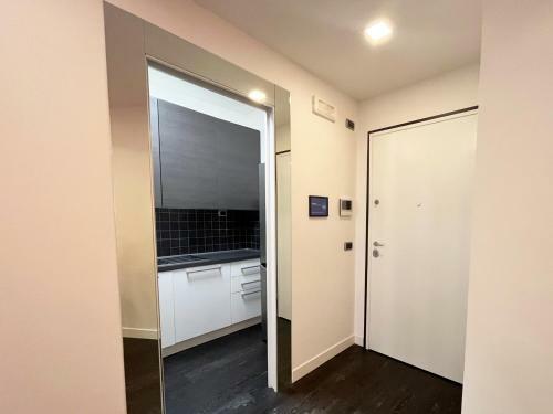 Apartamento Elegante Bilocale Torre Pontina