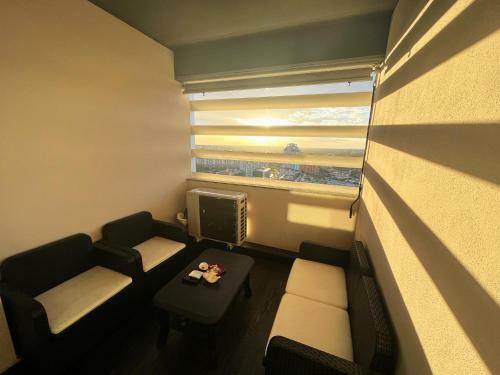 Apartamento Elegante Bilocale Torre Pontina