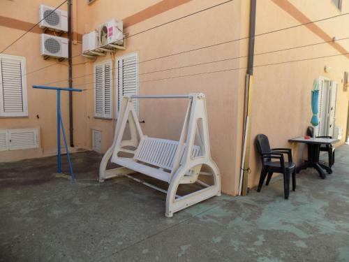 Vi.co House