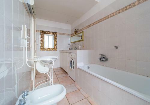 Apartamento Cairoli 02