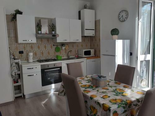 Tigullio Vacations - Flavia Beach Apartment