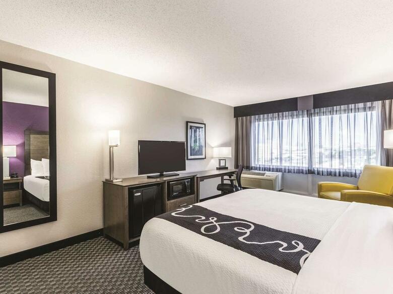 Hotel La Quinta Inn & Suites Virginia Beach