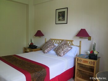 Humberto's Hotel