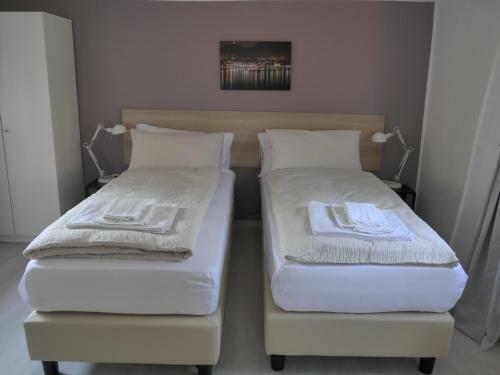 Hostal La Tana Rooms