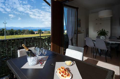 Apartment Blanco - Regarda Travel