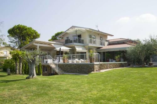 Villa Benacus