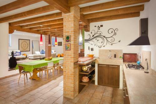 Villa Mexico-con Piscina E Whirpool