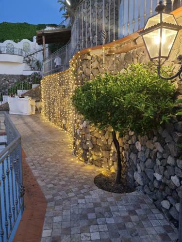 Hostal L'incanto Suites Ischia