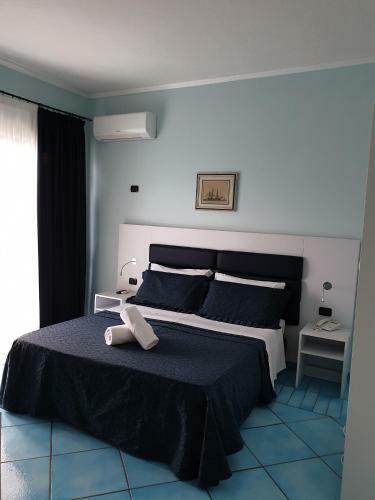Hostal L'incanto Suites Ischia