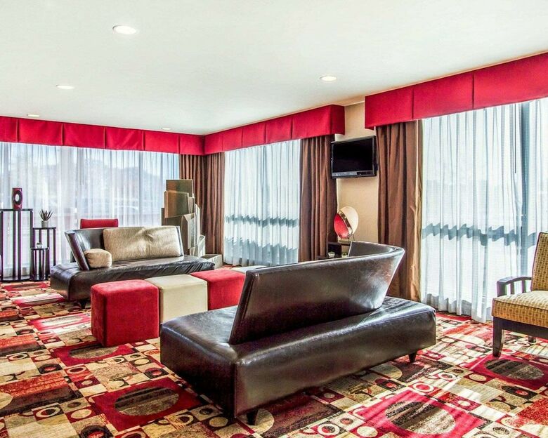 Hotel Comfort Suites Florence