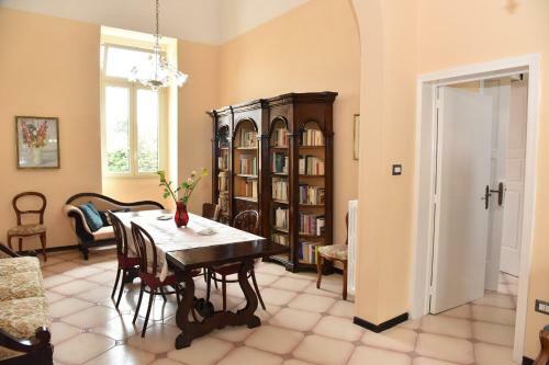Bed & Breakfast Rosaria Suite & Rooms