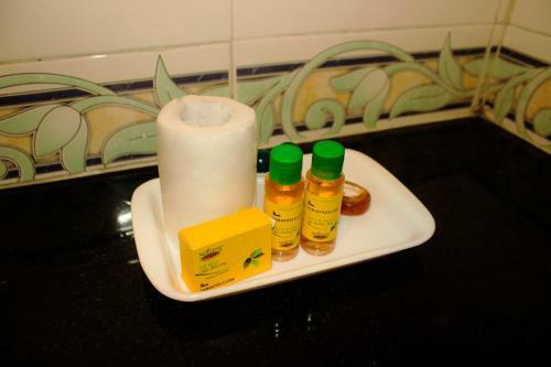 Fabhotel Pearl Grand