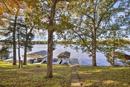 Waterfront Monticello Home Deck And Boat Dock!