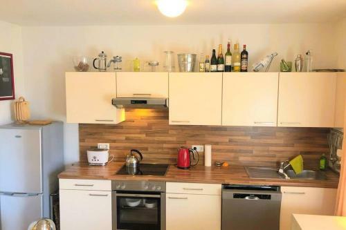 Apartamento Schickes 2 Zi Komfort-apt, 60m2 Tg Studio Hamburg.