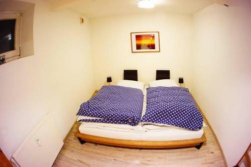Apartamento Gem�tliche 3-zkb Wc Souterrainwohnung In Bestlage