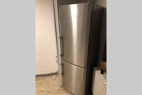 Apartamento Gem�tliche 3-zkb Wc Souterrainwohnung In Bestlage