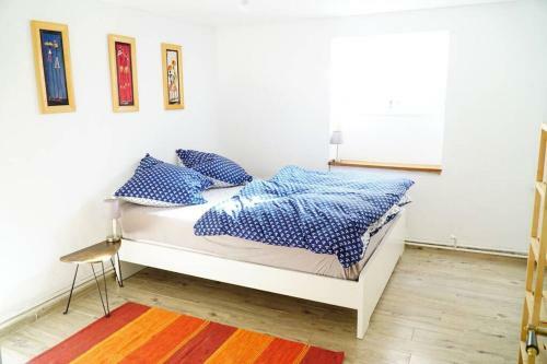Apartamento Gem�tliche 3-zkb Wc Souterrainwohnung In Bestlage