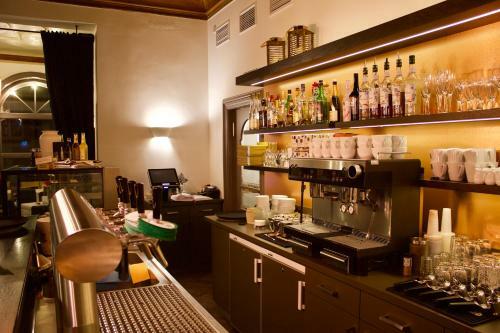 Apartamento Caf� & Hotel Kn�sel