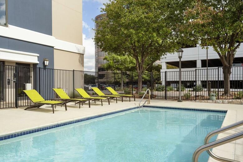 Hotel Springhill Suites Fort Worth University