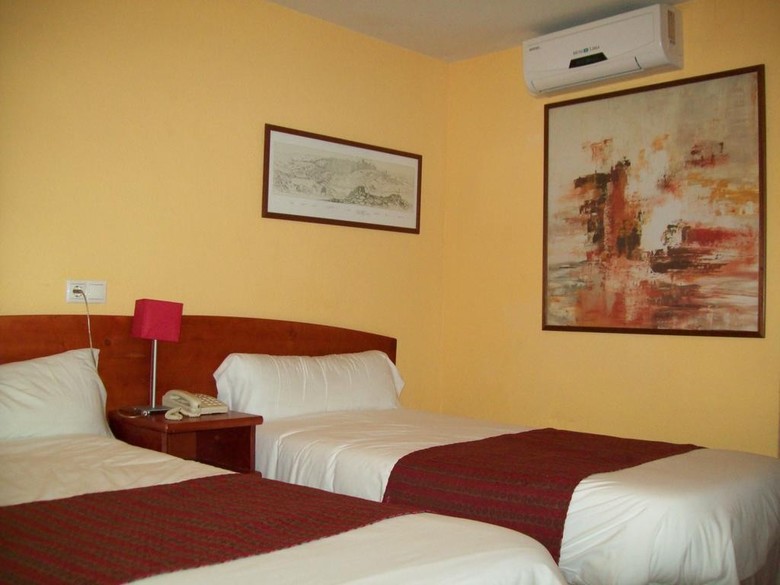 Hostal Restaurante Puerta Del Alc�zar