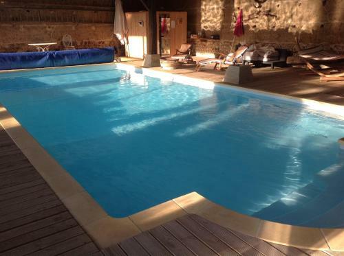 Bed & Breakfast Chambres Et Roulotte de La Gentilhommi�re