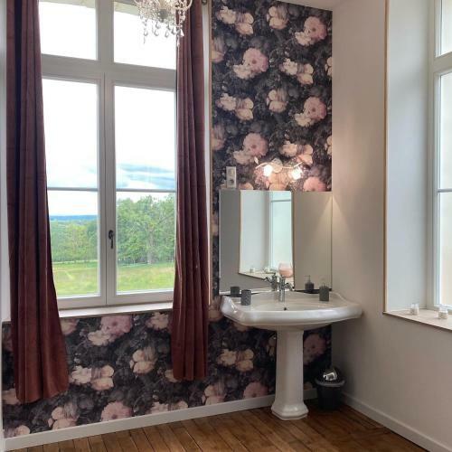 Hostal Ch�teau De La Bouchatte Chambre Les Roses