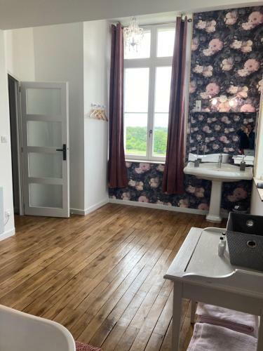 Hostal Ch�teau De La Bouchatte Chambre Les Roses