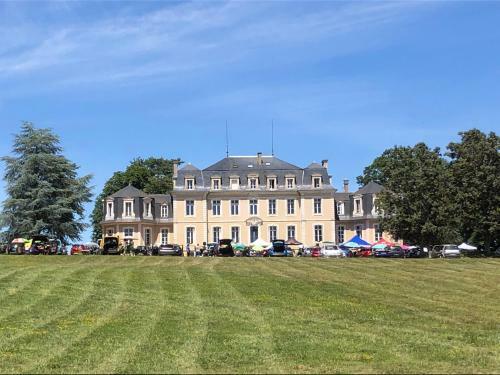 Hostal Chambre Zen Ch�teau De La Bouchatte