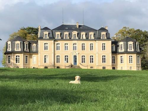 Hostal Chambre Zen Ch�teau De La Bouchatte