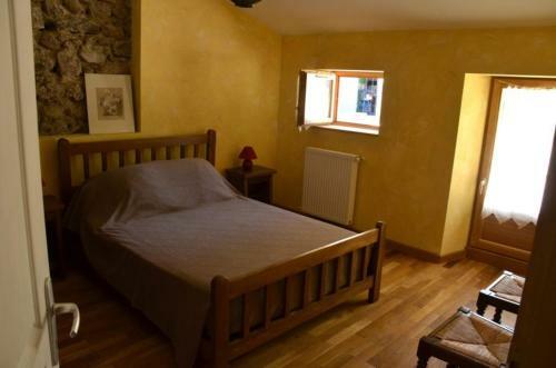 G�te Granit Et G�te Ecorce