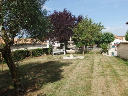 Hostal Au Coin Du Village