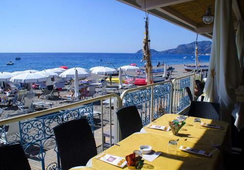Aparthotel Residence Letojanni Taormina