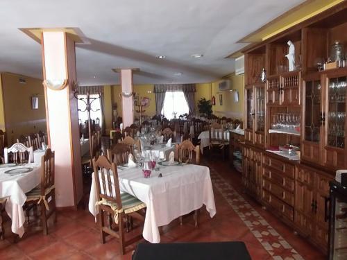 Hostal-restaurante San Antol�n