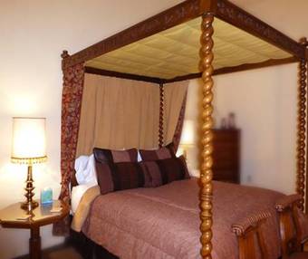 La Perla Hotel Boutique B&B