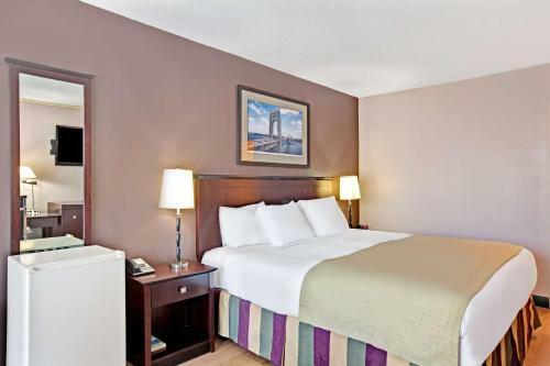 Motel Ramada By Wyndham Wayne Fairfield Area